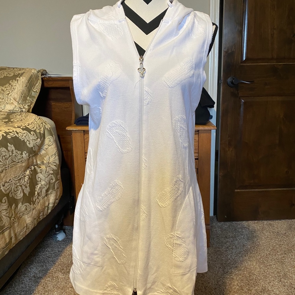 Sleeveless swimsuit coverup, size XL